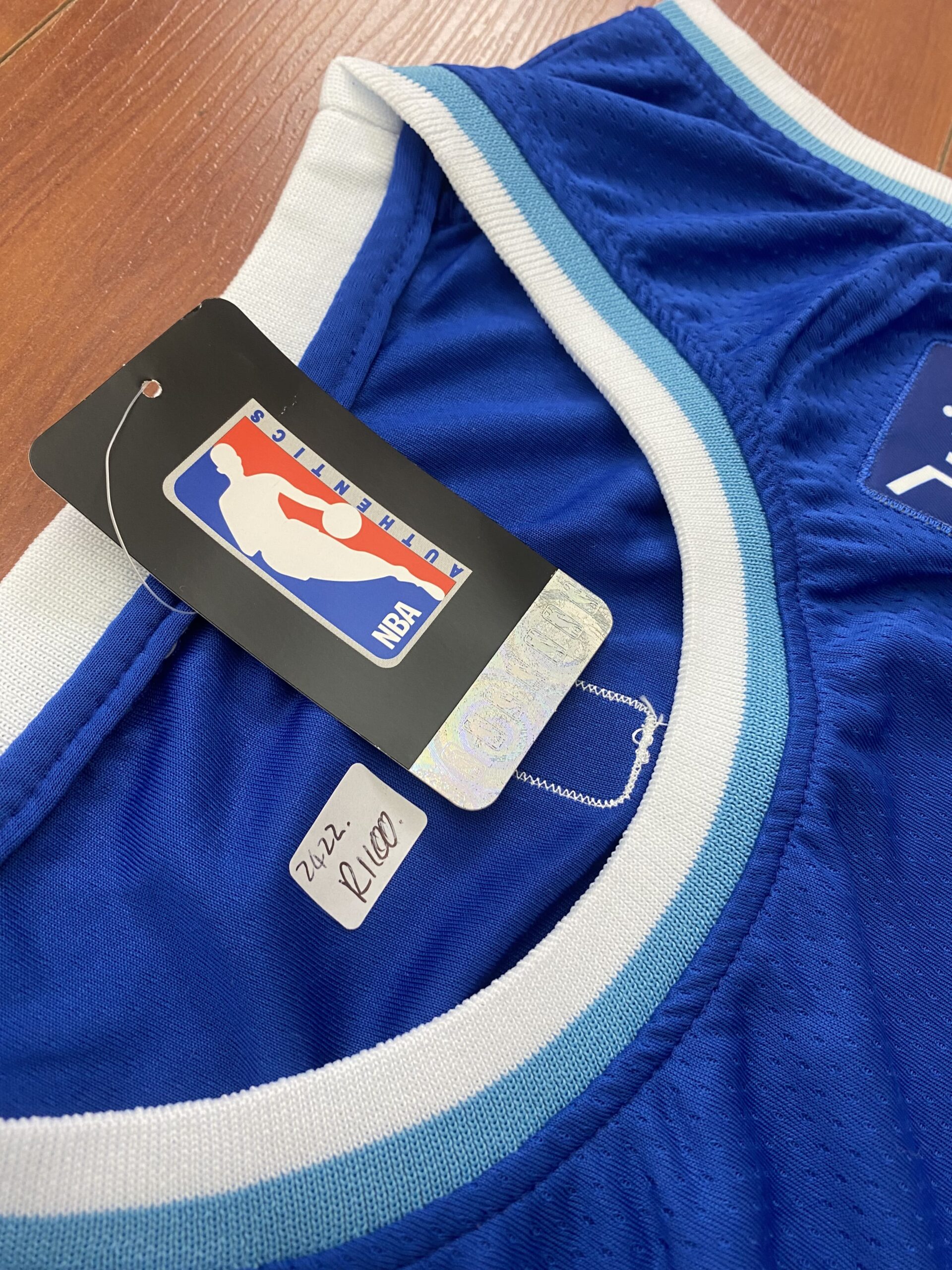 Nike_NBA_LeBron_James_Los_Angeles_Blue (2)